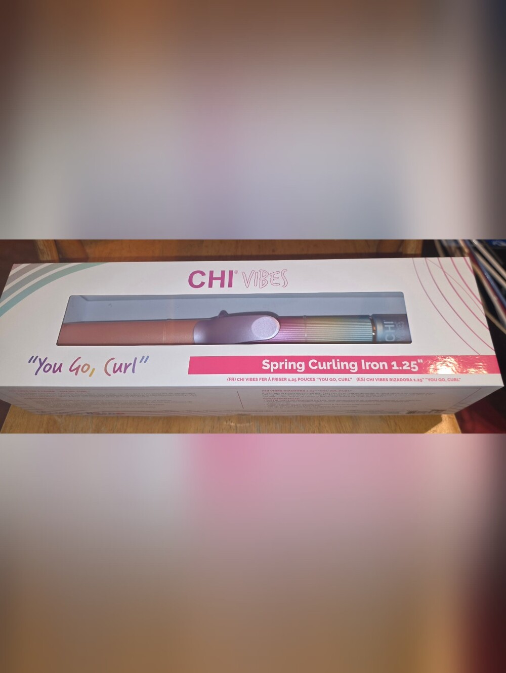 NEW CHI VIBES CURLING IRON 1.25"